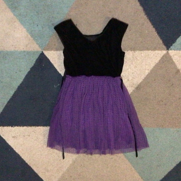 Flare Poof Dress - Picture 2 of 11